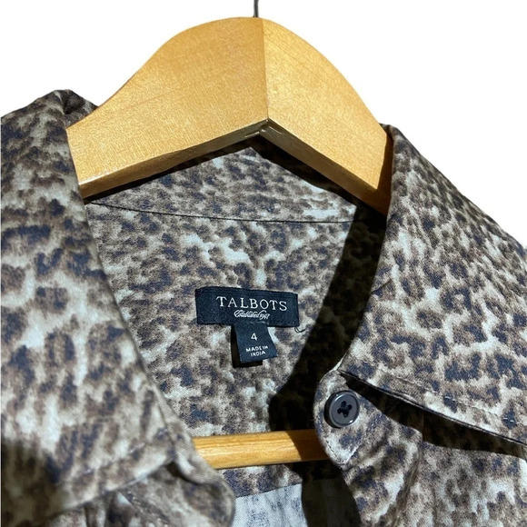 NWOT Talbots Leopard Button Down Size 4 - Picture 7 of 9